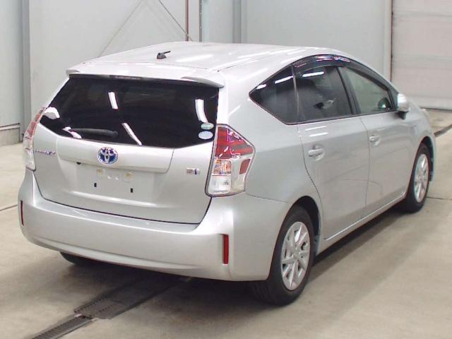 TOYOTA PRIUS ALPHA 2019