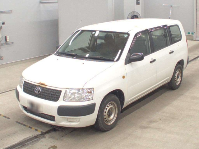 TOYOTA SUCCEED 2013