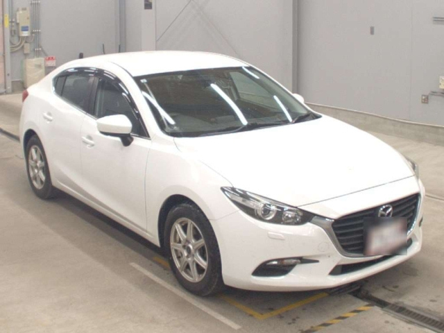 MAZDA AXELA 2017