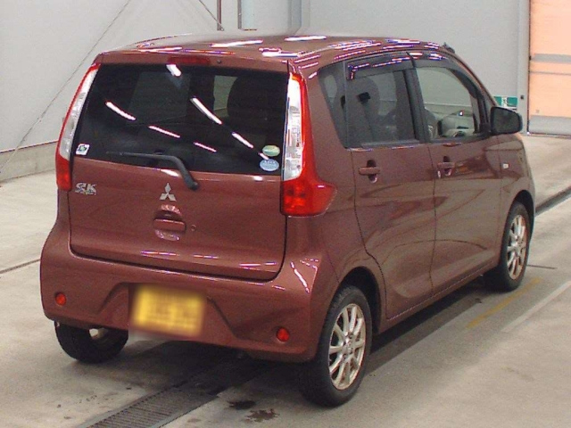 MITSUBISHI EK WAGON 2013
