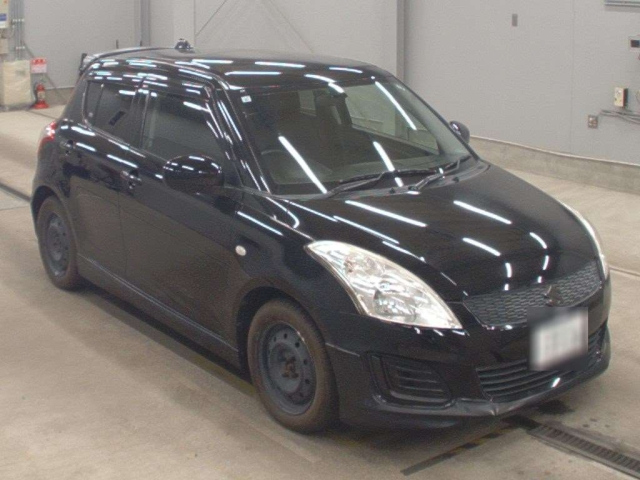 SUZUKI SWIFT 2015