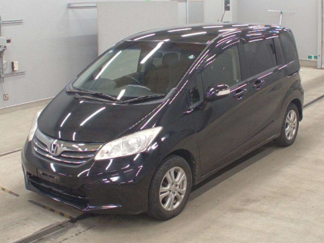 HONDA FREED 2012
