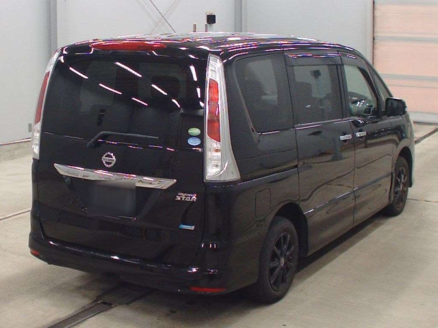 NISSAN SERENA 2013
