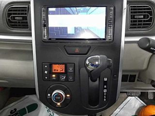 DAIHATSU TANTO 2014