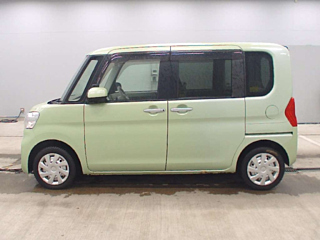 DAIHATSU TANTO 2014