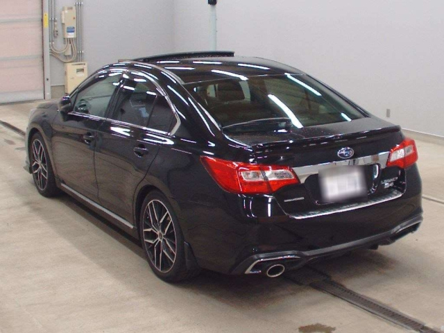 SUBARU LEGACY B4 2018