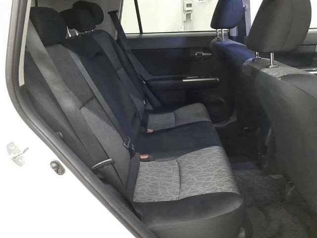 TOYOTA COROLLA RUMION 2012
