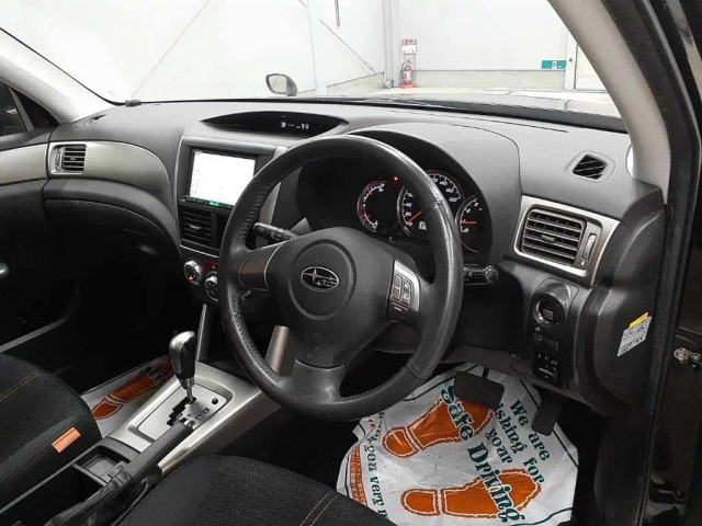 SUBARU FORESTER 2010