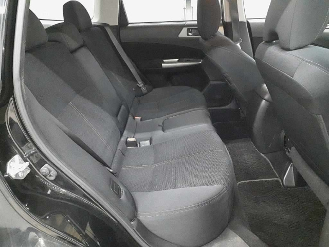 SUBARU FORESTER 2010