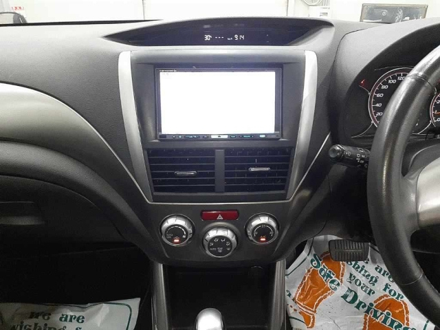 SUBARU FORESTER 2010