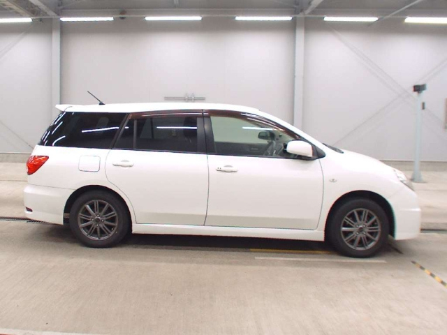 NISSAN WINGROAD 2012