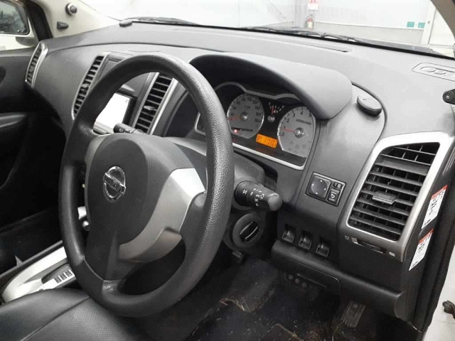NISSAN WINGROAD 2012
