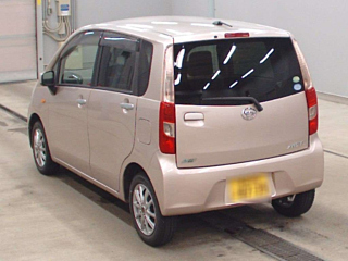 DAIHATSU MOVE 2012