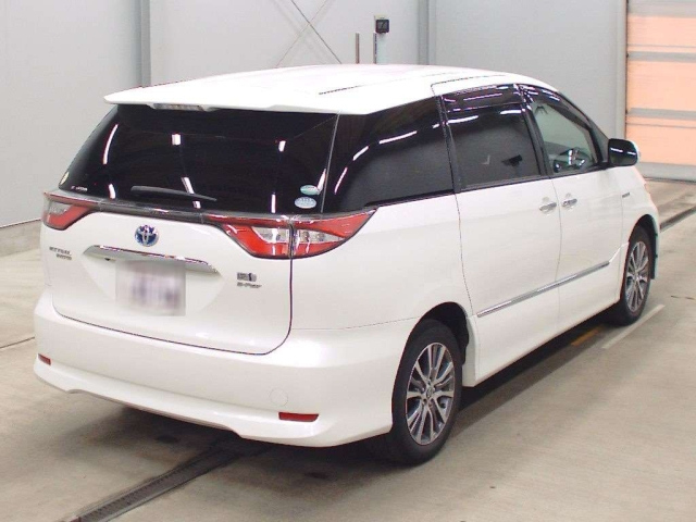 TOYOTA ESTIMA HYBRID 2017