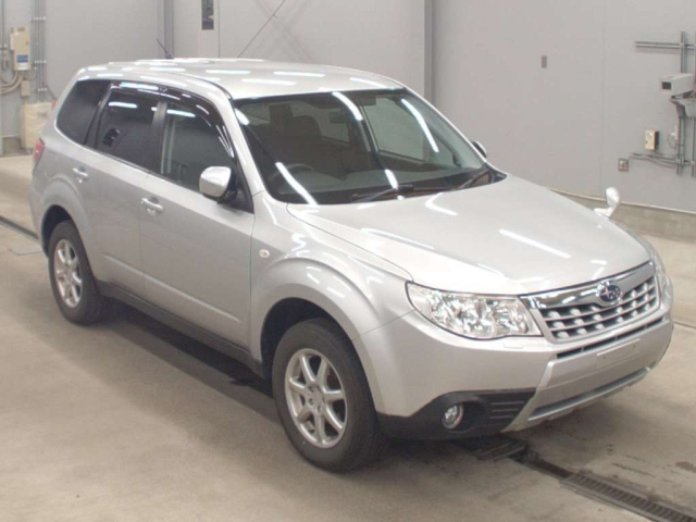SUBARU FORESTER 2010