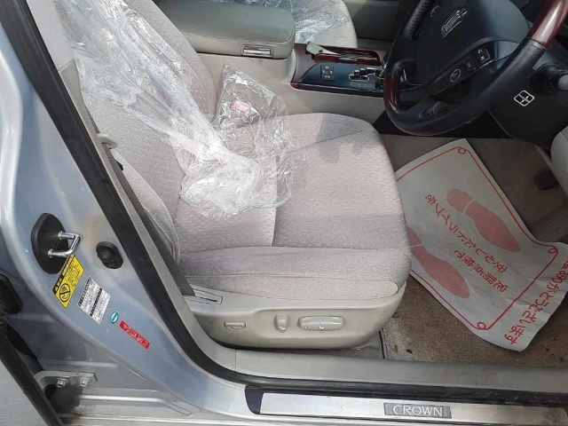 TOYOTA CROWN 2008