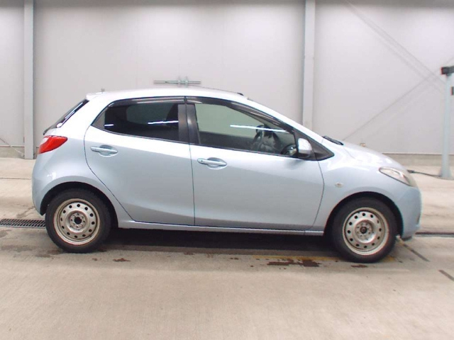 MAZDA DEMIO 2008