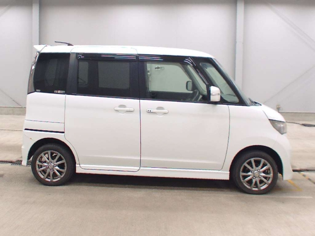SUZUKI PALETTE 2012