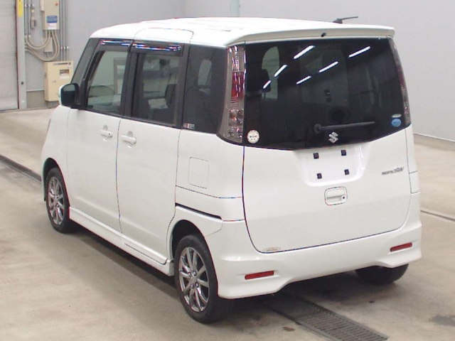 SUZUKI PALETTE 2012