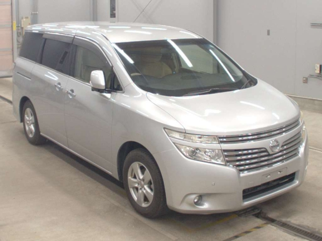 NISSAN ELGRAND 2012