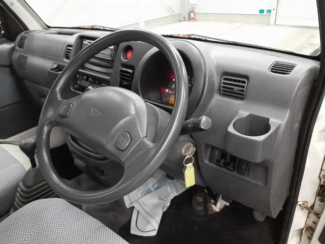 DAIHATSU HIJET TRUCK 2009
