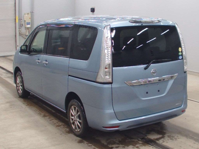 NISSAN SERENA 2014