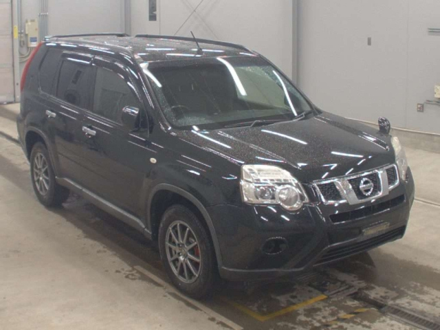 NISSAN X-TRAIL 2014