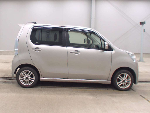 SUZUKI WAGON R 2014