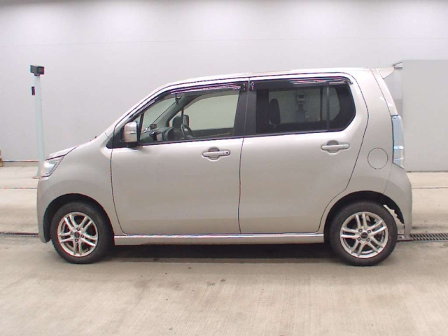 SUZUKI WAGON R 2014