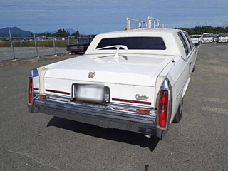 Заказать GM CADILLAC LIMOUSINE