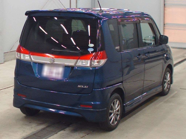 SUZUKI SOLIO 2011