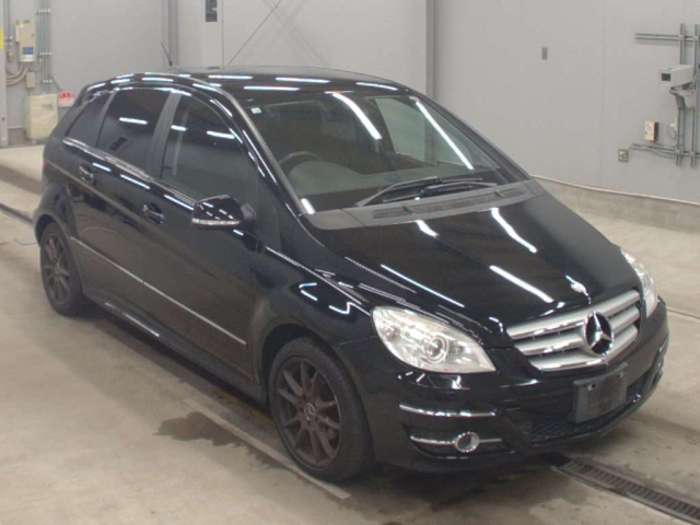 MERCEDES BENZ B CLASS 2010