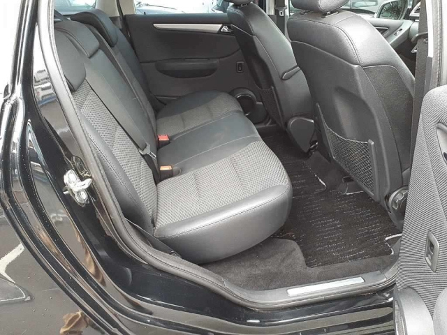 MERCEDES BENZ B CLASS 2010