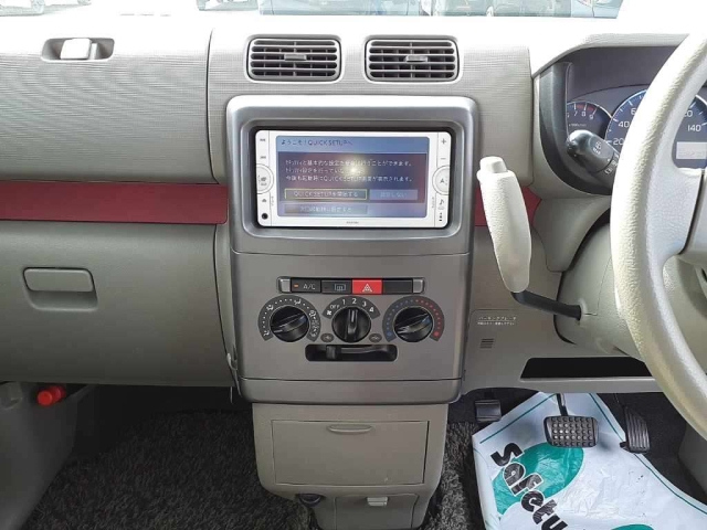 TOYOTA PIXIS SPACE 2012