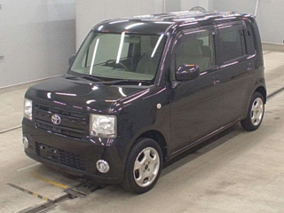 TOYOTA PIXIS SPACE 2012