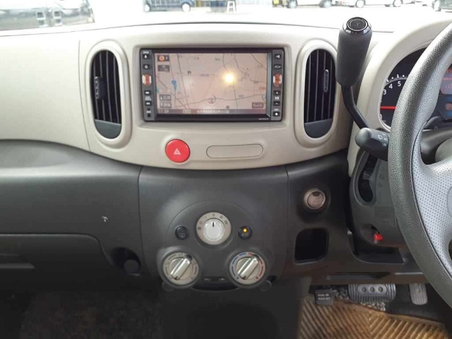 NISSAN CUBE 2009