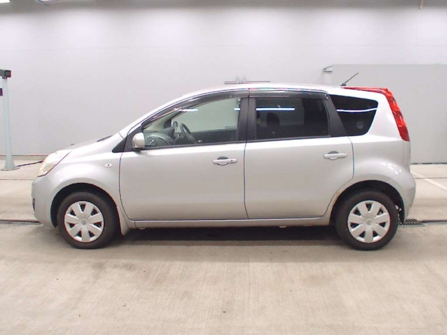 NISSAN NOTE 2010