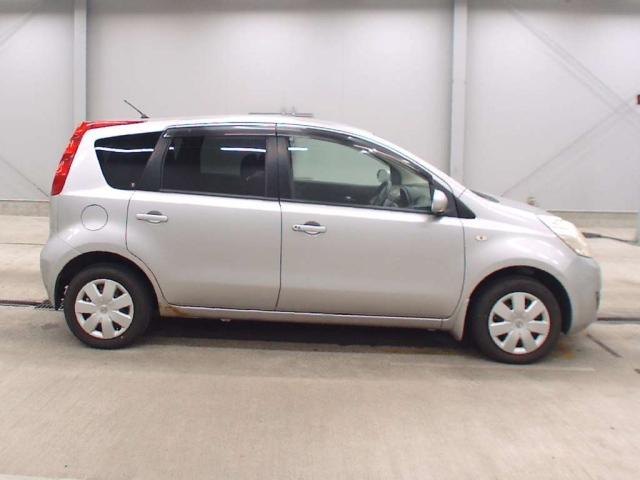 NISSAN NOTE 2010