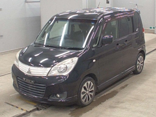 MITSUBISHI DELICA D2 2014