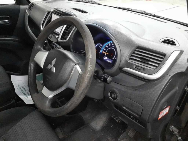 MITSUBISHI DELICA D2 2014