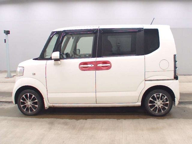 HONDA N BOX 2012