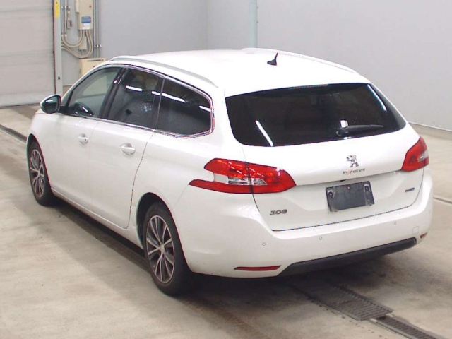PEUGEOT 308 2016