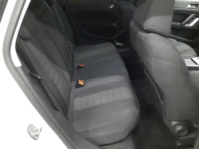 PEUGEOT 308 2016