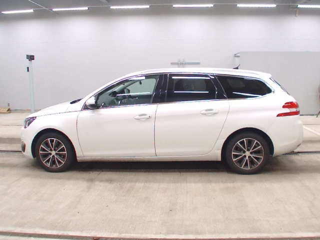 PEUGEOT 308 2016