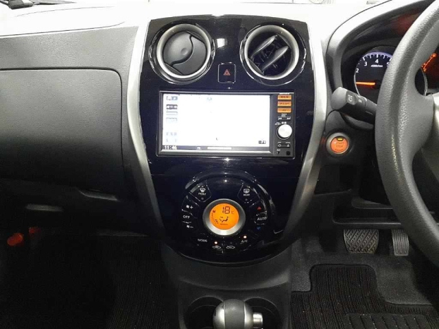NISSAN NOTE 2015