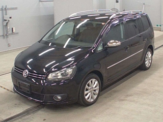 VOLKSWAGEN GOLF TOURAN 2011