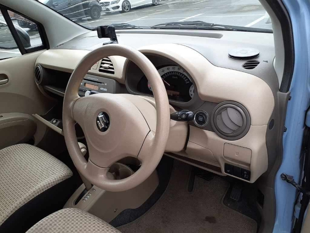 SUZUKI ALTO 2013