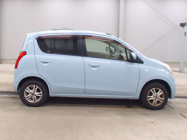 SUZUKI ALTO 2013
