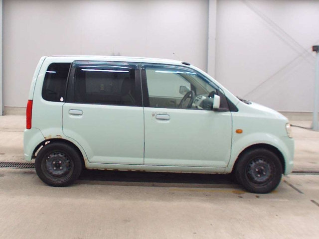 NISSAN OTTI 2010