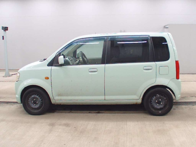 NISSAN OTTI 2010